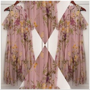 Flutter sleeve maternity dress